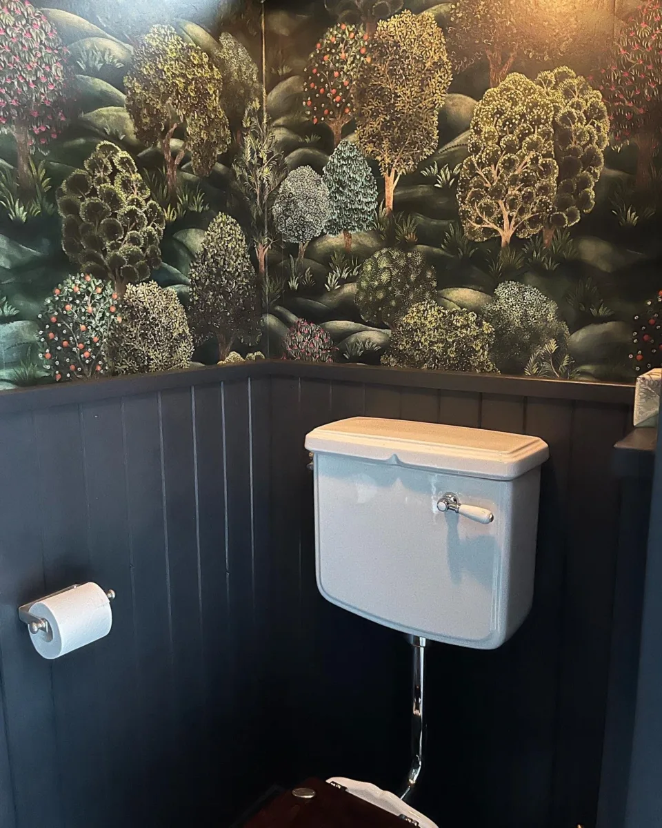 Toiletruimte Engels Windsor sanitair St. James – landelijk stijl – Buren (foto 2)