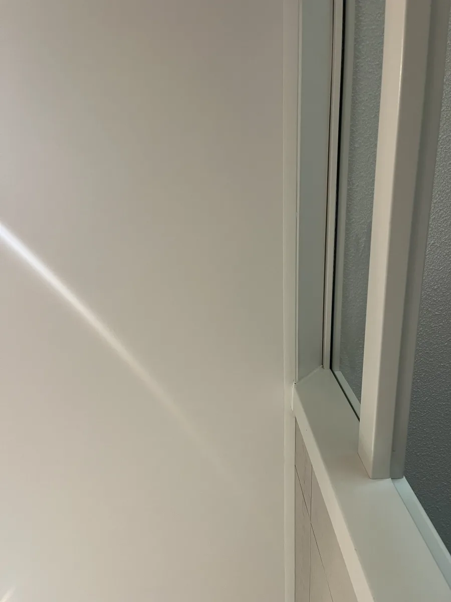 Badkamer met douche zonder voegen – badkamers met hout stijl – Wageningen (foto 14)