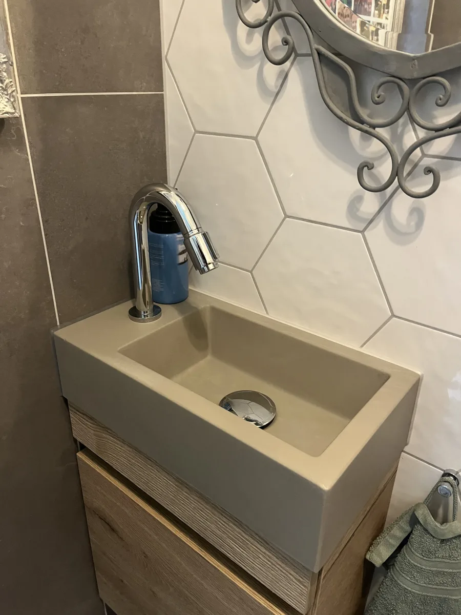Badkamer met boetiek sfeer en Portugese tegels – karakteristiek stijl – Amersfoort (foto 20)