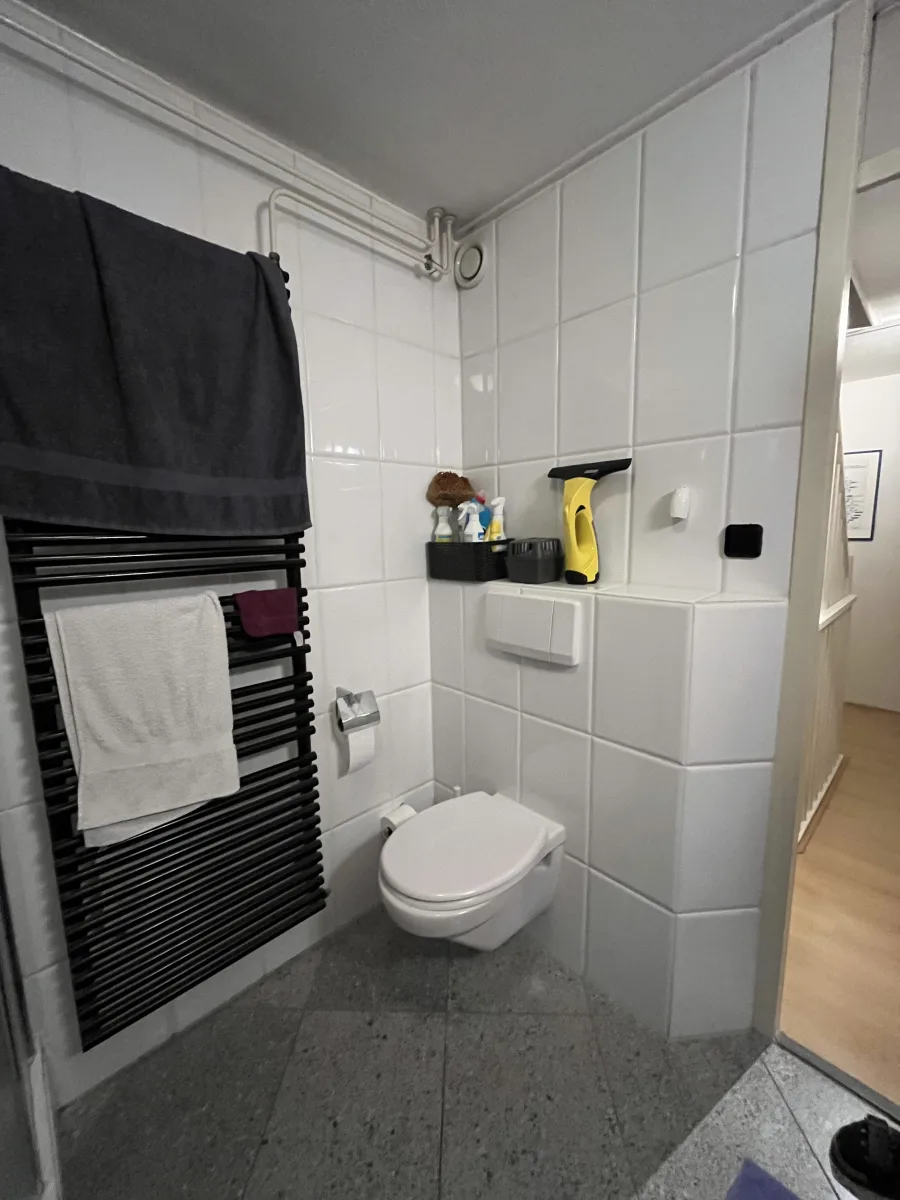 Badkamer ronde spiegelkast – modern stijl – Ede (foto 9)