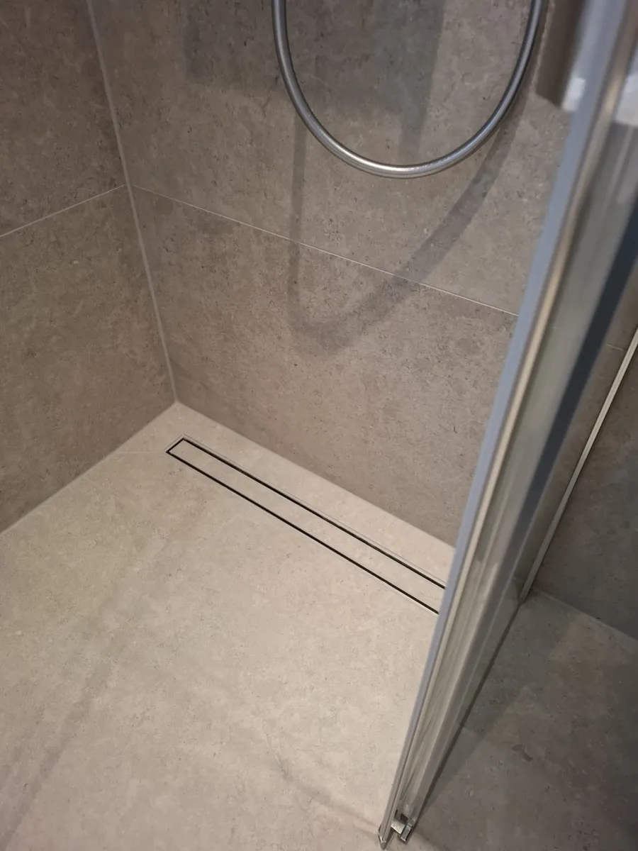 Badkamer Tiel – ton-sur-ton stijl – Tiel (foto 2)