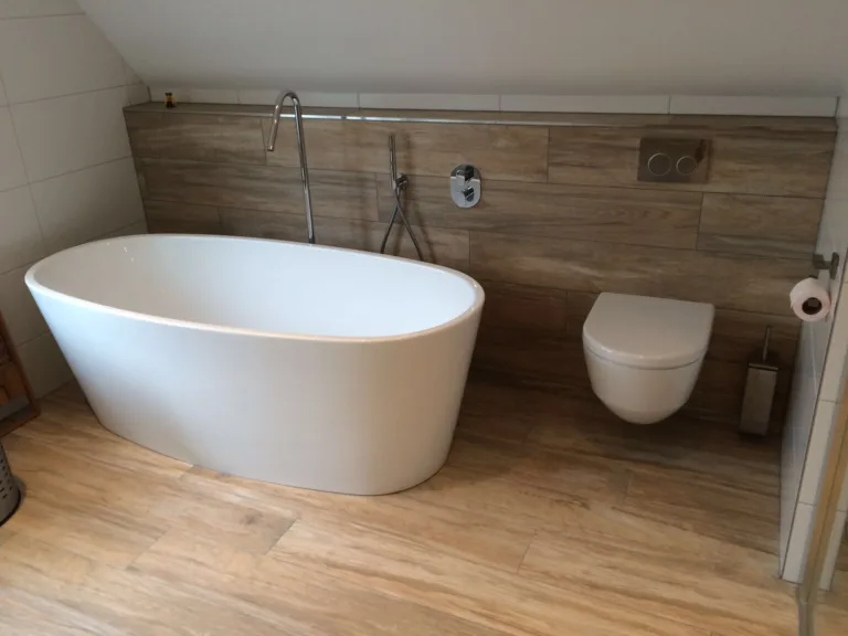 Badkamer wooden tiles – modern stijl – Westervoort