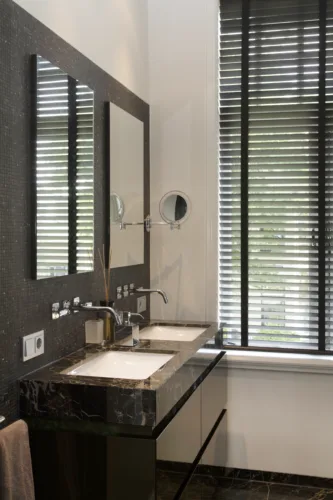Marmeren badkamer in Utrecht
