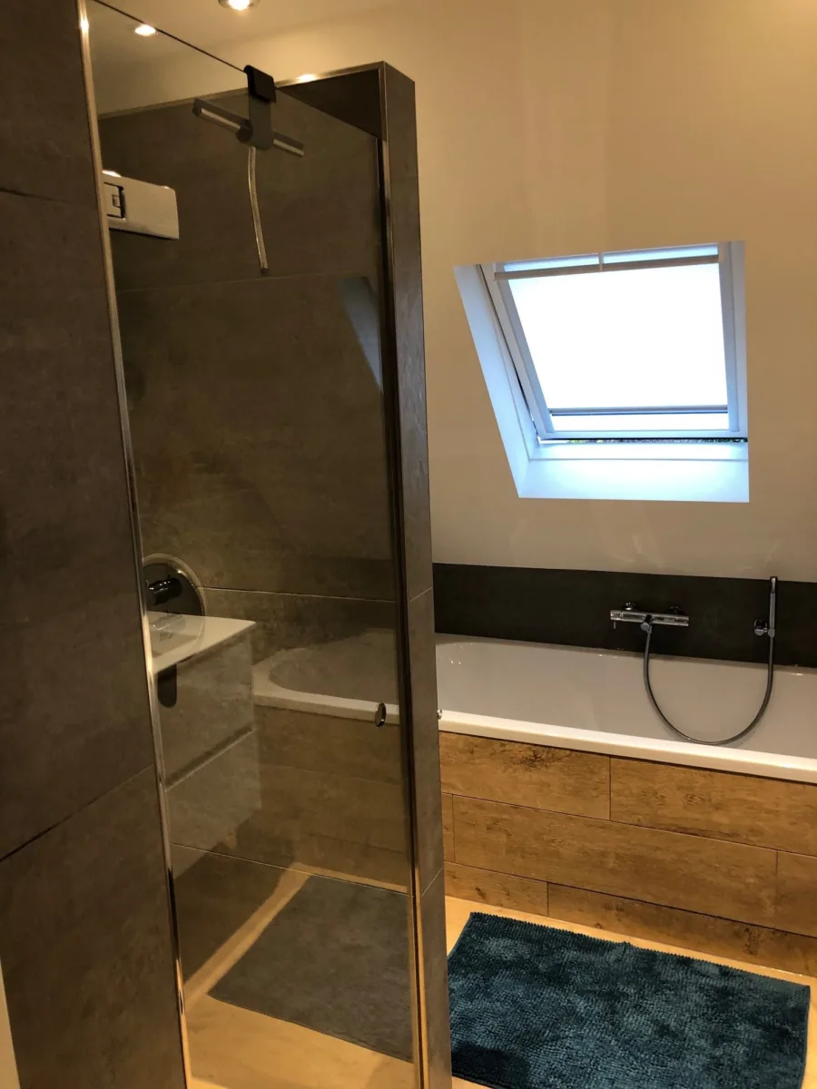 Badkamer schuine kap – modern stijl – ede (foto 6)