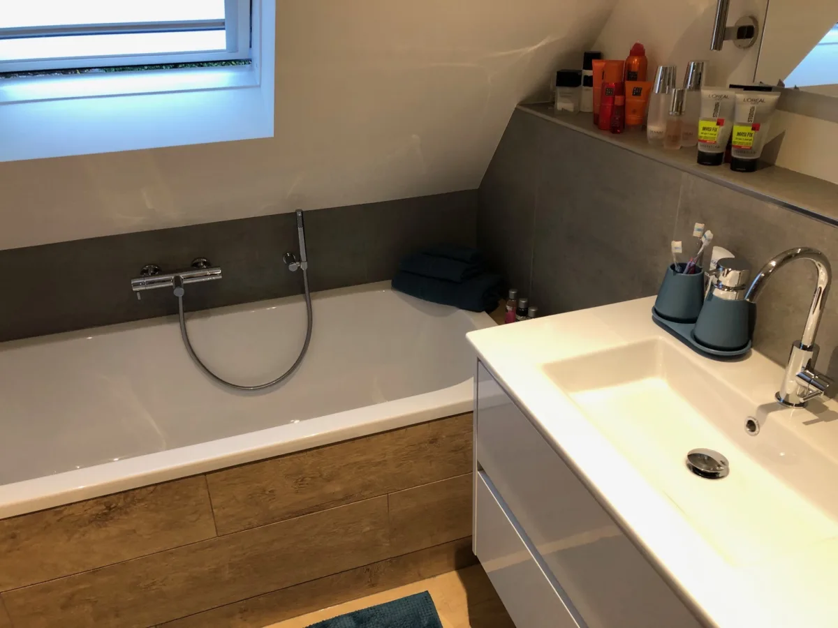 Badkamer schuine kap – modern stijl – ede (foto 12)