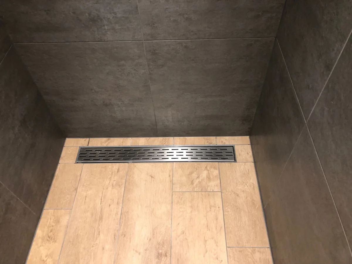 Badkamer schuine kap – modern stijl – ede (foto 11)