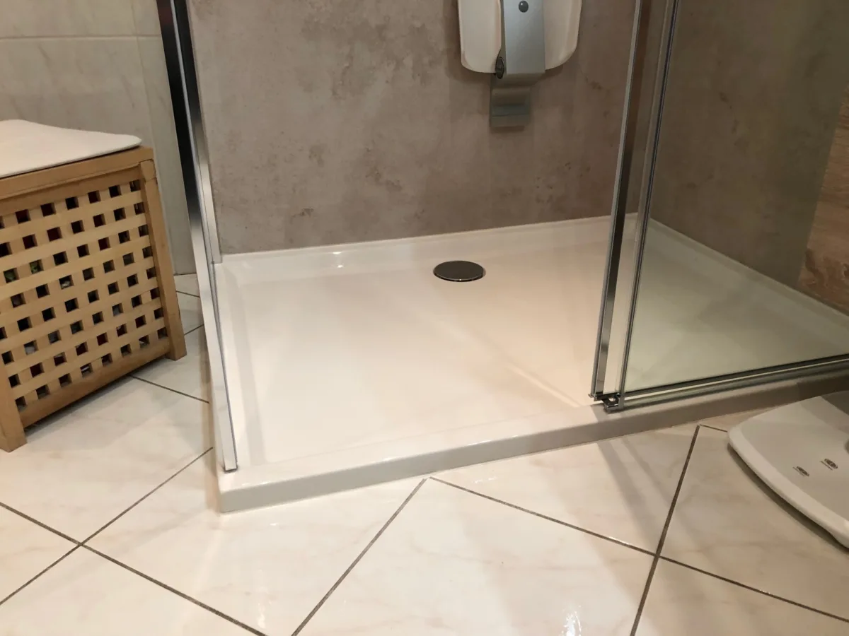 Badkamer refit – ergonomisch stijl – Veenendaal (foto 3)
