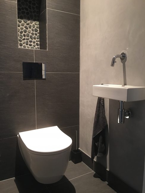 Realisatie luxe toiletruimtes – modern stijl – Rhenen (foto 2)
