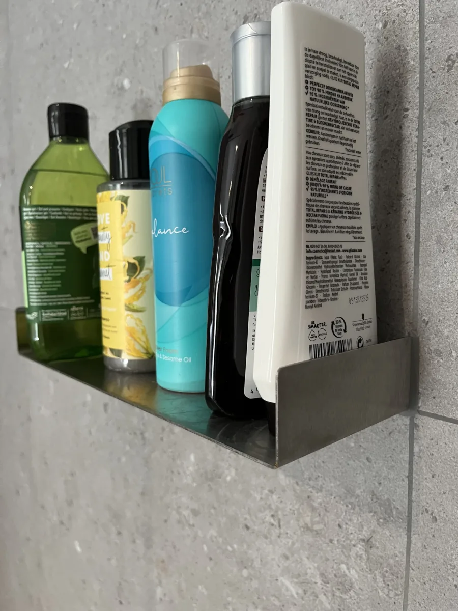 Badkamer met glazen inloopdouche tot aan het plafond – modern stijl – Doorwerth (foto 6)