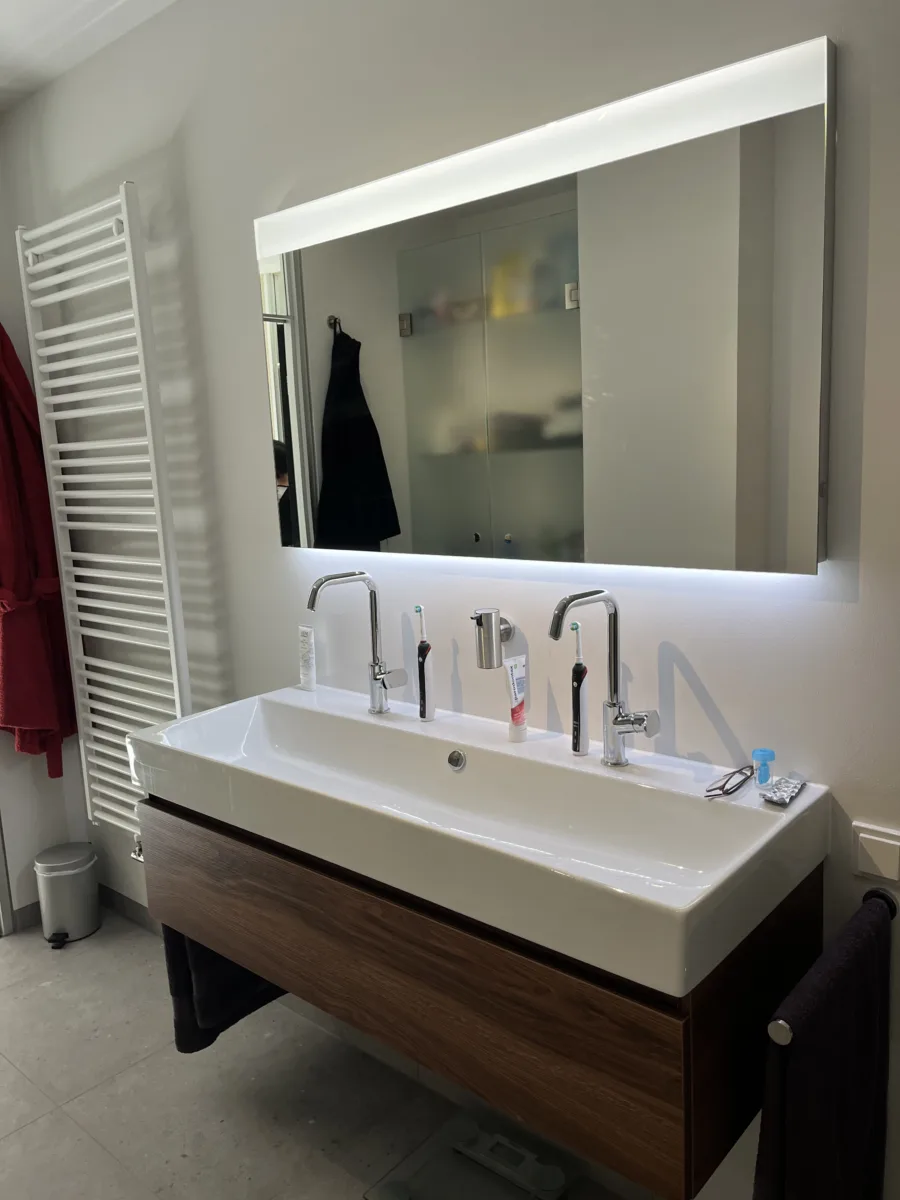 Badkamer met glazen inloopdouche tot aan het plafond – modern stijl – Doorwerth (foto 10)