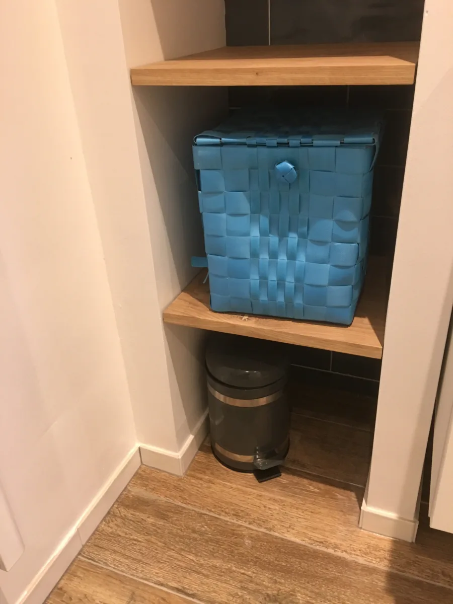 Badkamer opbouw waskommen – badkamers met hout stijl – Rhenen (foto 9)