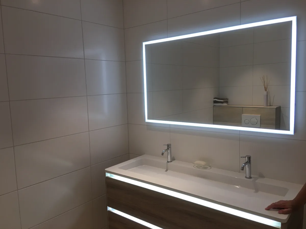 Toilet toevoegen in nieuwe badkamer (renovatie) – modern stijl – Nieuwegein (foto 2)