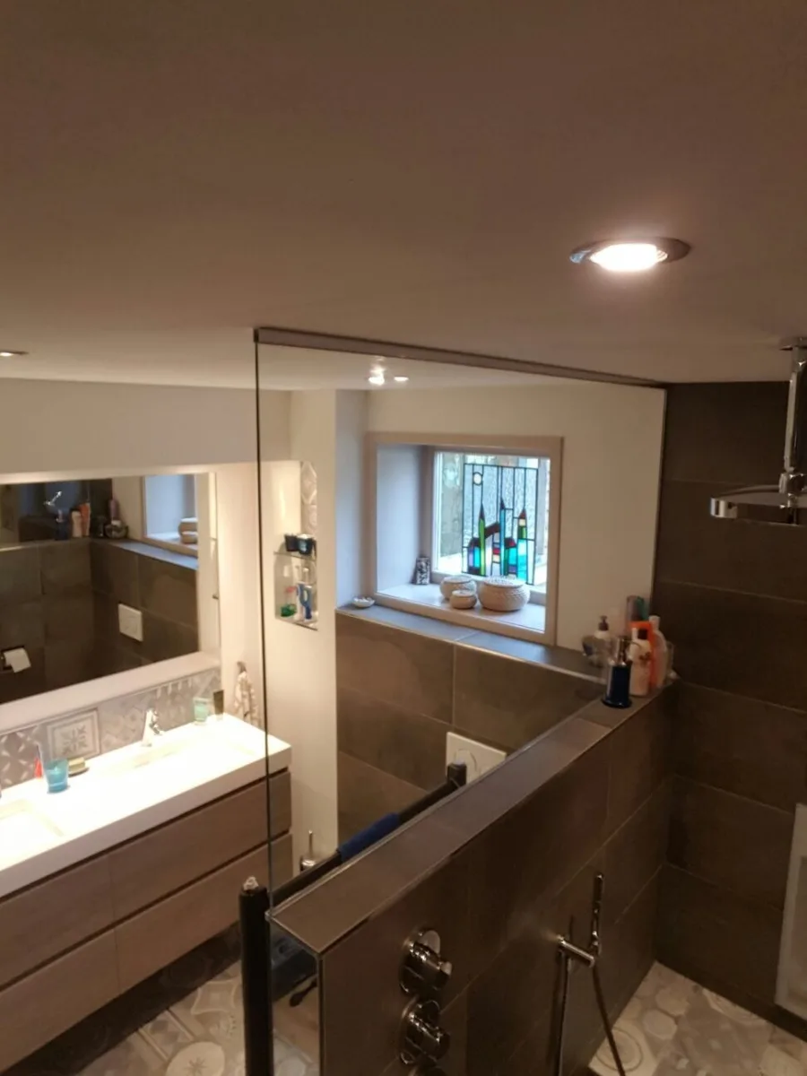 Sfeervolle badkamer met wellness details – modern stijl – Gemeente Buren, Asch