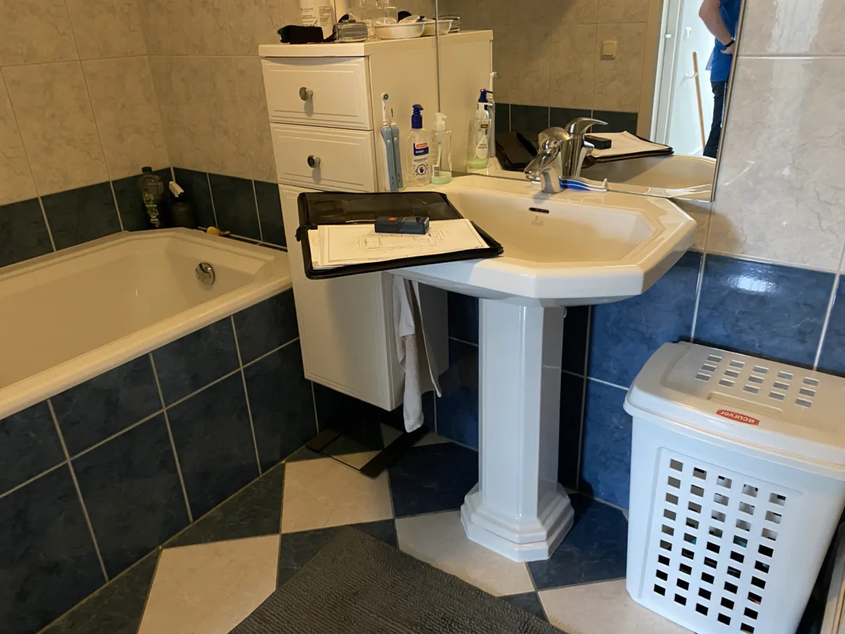 Badkamer met sunhower Pure XL infrarood – modern stijl – Veenendaal (foto 9)