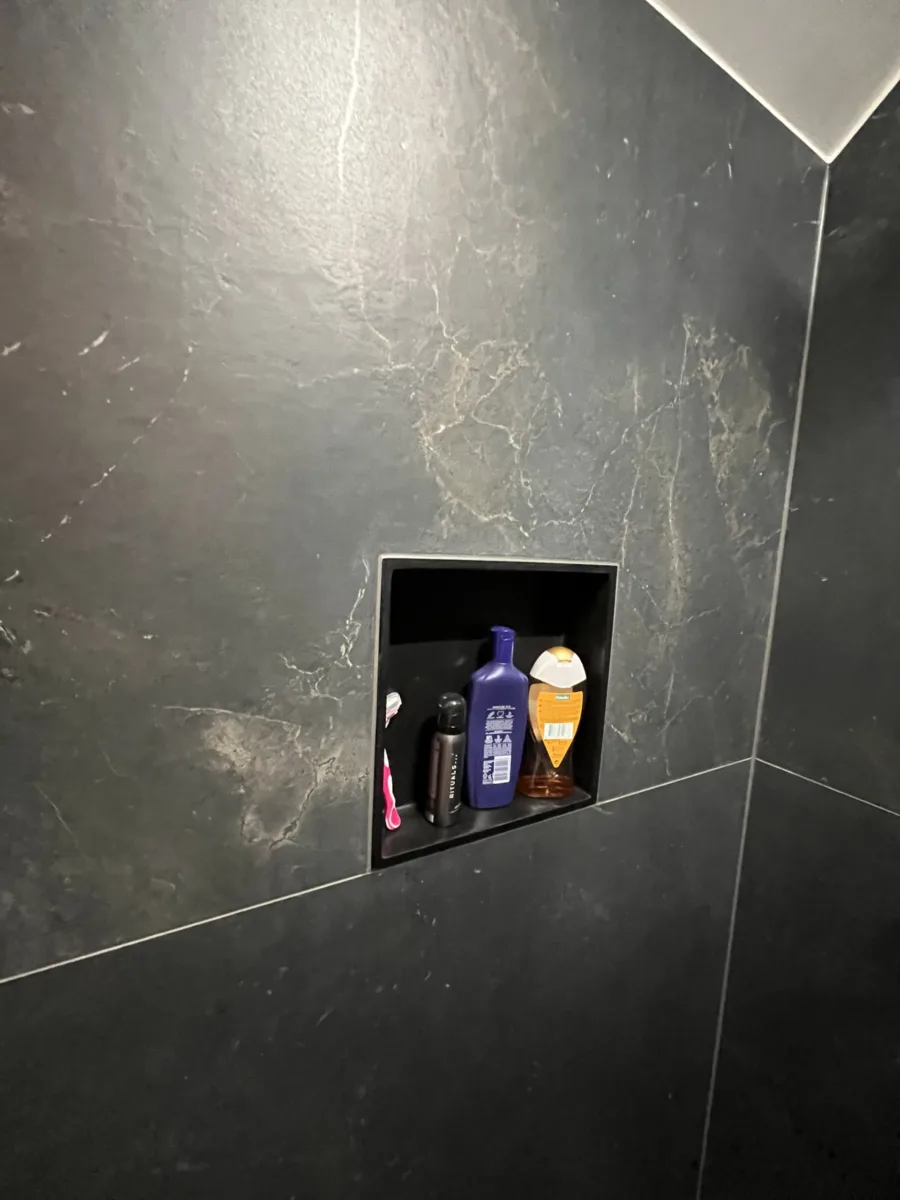 Tweede badkamer op overloop – modern stijl – Leersum (foto 9)