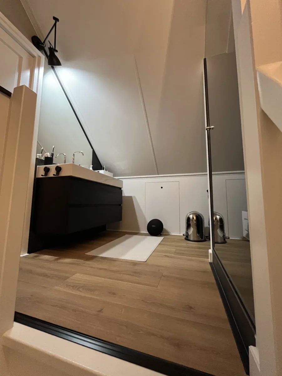 Tweede badkamer op overloop – modern stijl – Leersum (foto 7)
