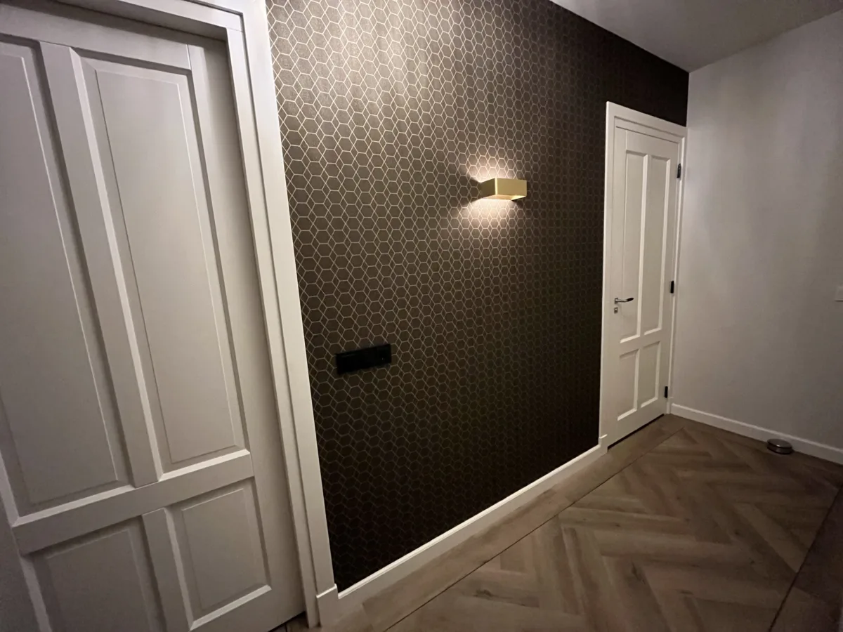 Toiletruimte met Geberit Sela aquaclean douchewc – modern stijl – Leersum
