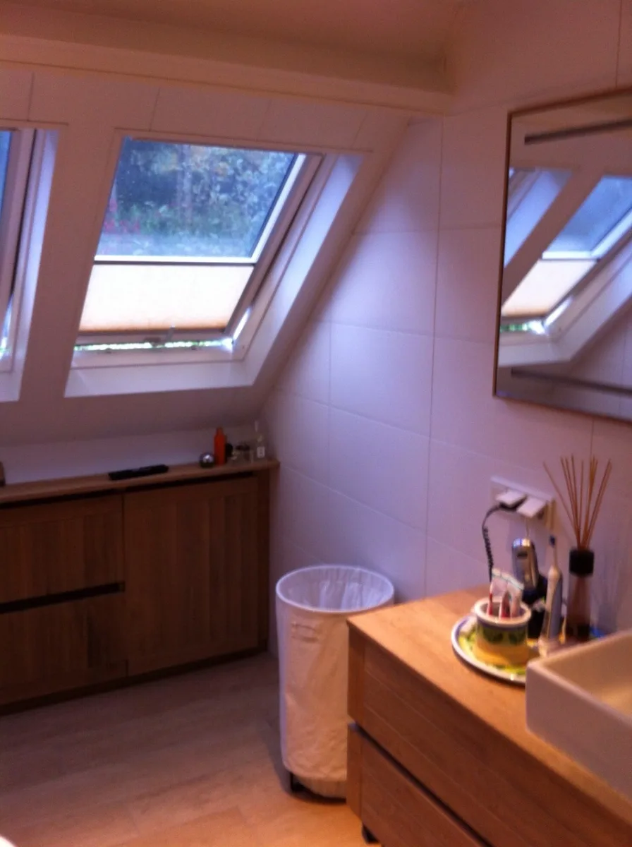 Badkamer maatwerk eikenhout en stoomdouche – wellness stijl – Rhenen (foto 7)