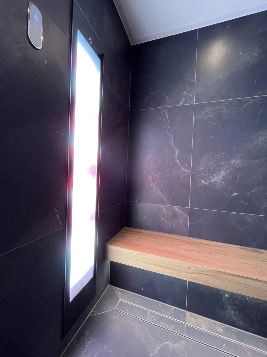Sunshower met infrarood en uv in de stoomdouche