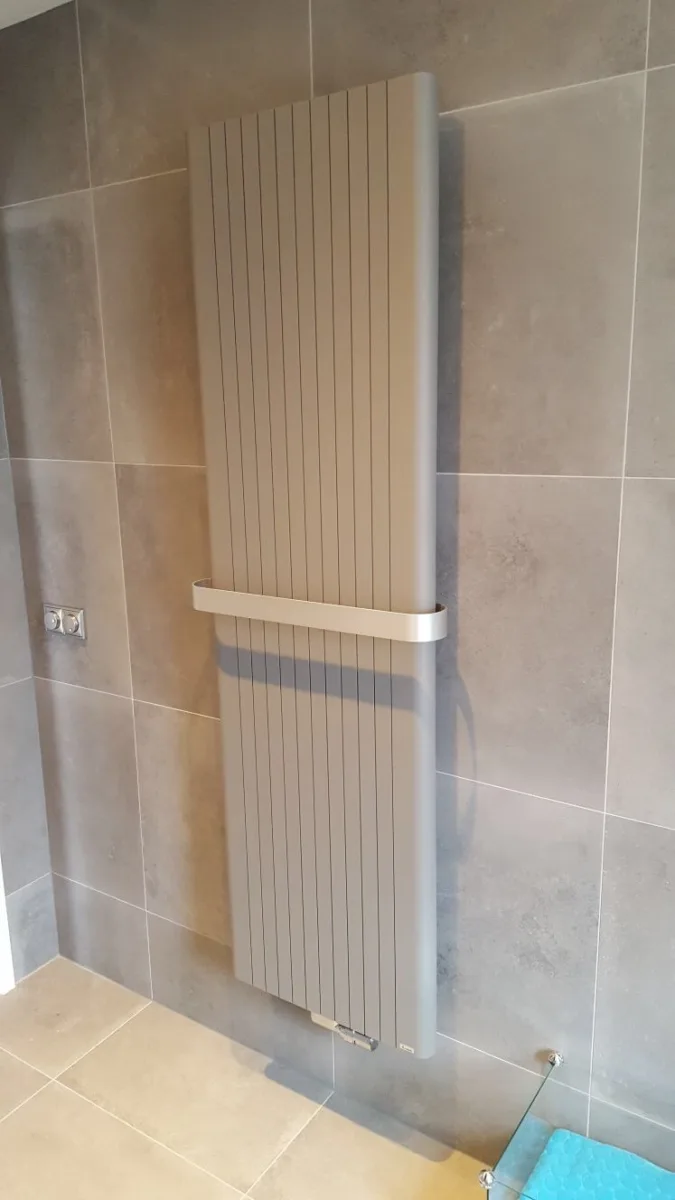 Badkamer Puiflijk – betonlook stijl – Puiflijk (foto 10)