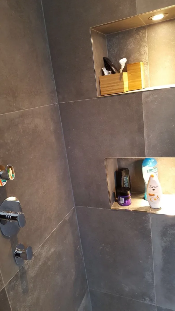 Badkamer Puiflijk – betonlook stijl – Puiflijk (foto 12)