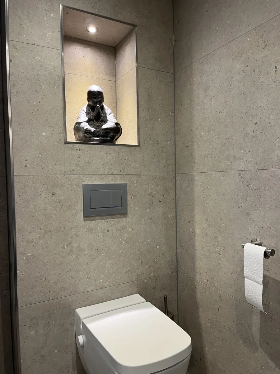 Badkamer natuursteen wastafel – natuurlijk stijl – Oosterbeek (foto 18)