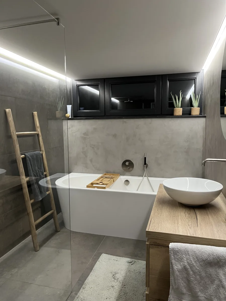 Badkamer keramische tegels & microcement (betonciré) – betonlook stijl – Lienden (foto 15)