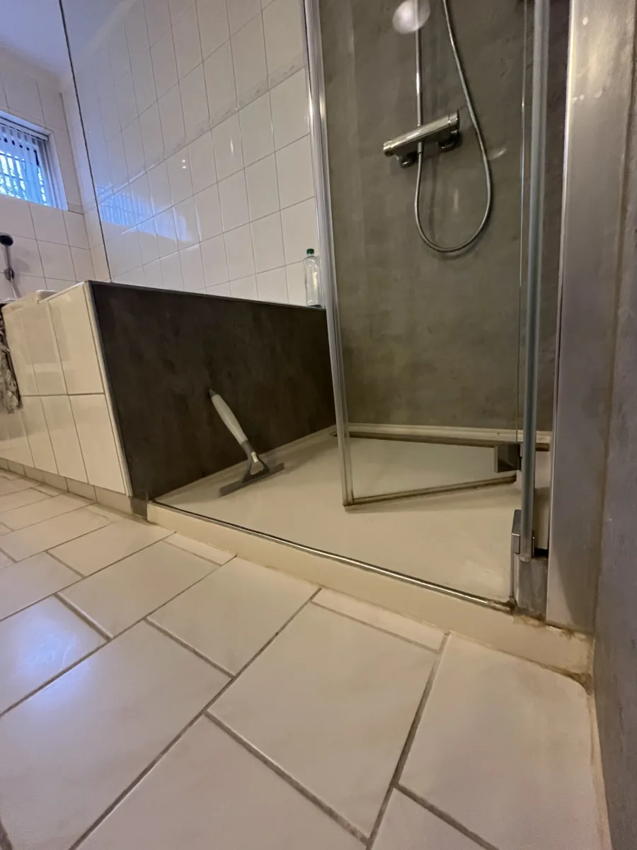 Badkamer sunshower en zitje onder de douche – modern stijl – Veenendaal (foto 15)