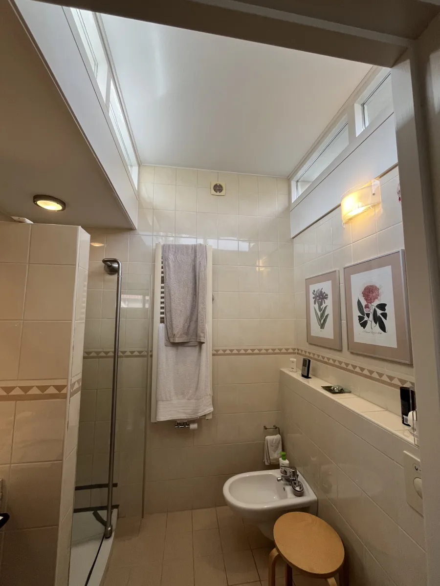 Badkamer renovatie, voor en na foto’s – modern stijl – Rhenen (foto 6)