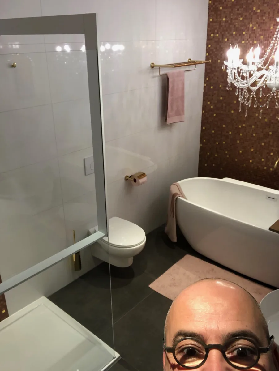 Badkamer Roya(a)l – mozaïek – visgraat stijl (foto 3)