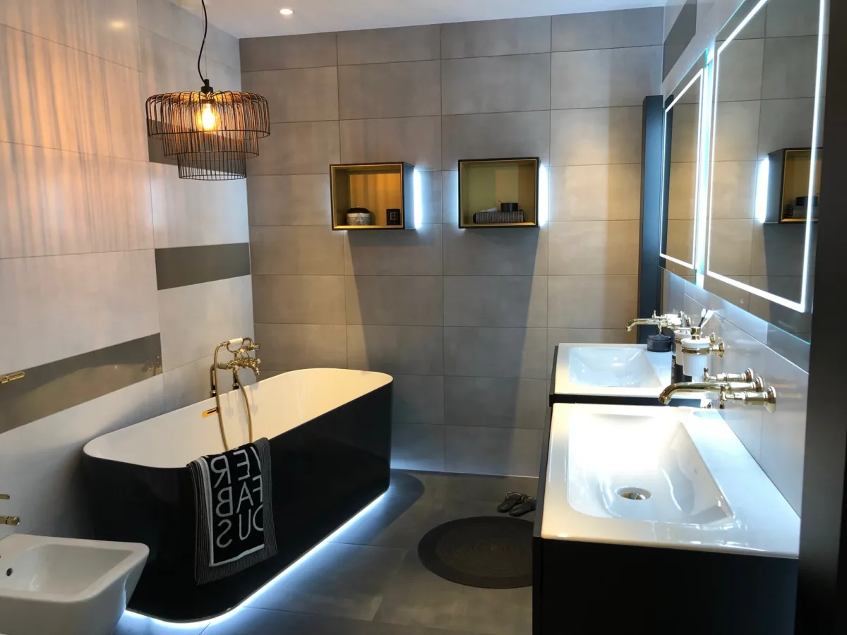 Landelijke badkamer modern bad