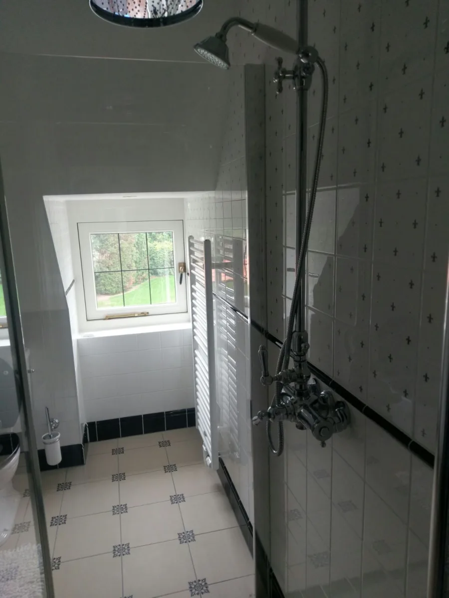 Klassieke 2e badkamer (foto 4)