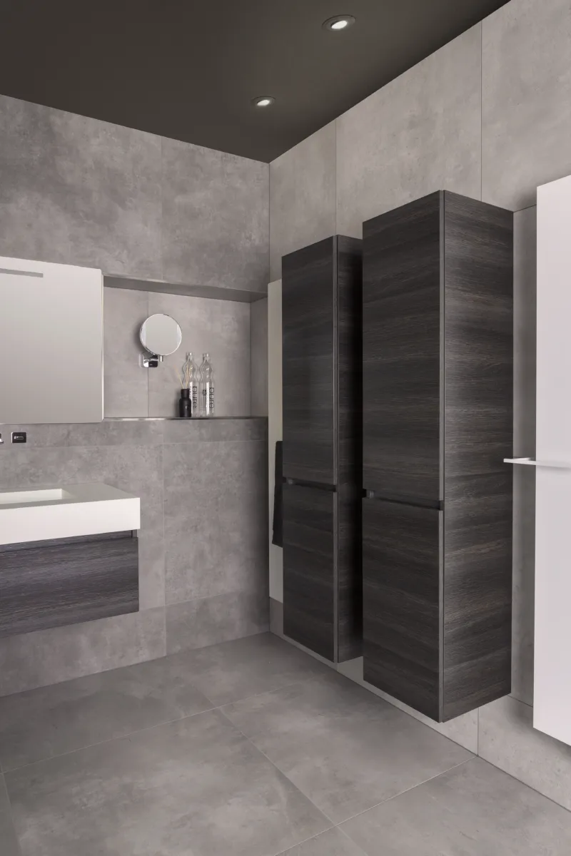 Badkamer robuust – betonlook stijl – Rhenen (foto 5)