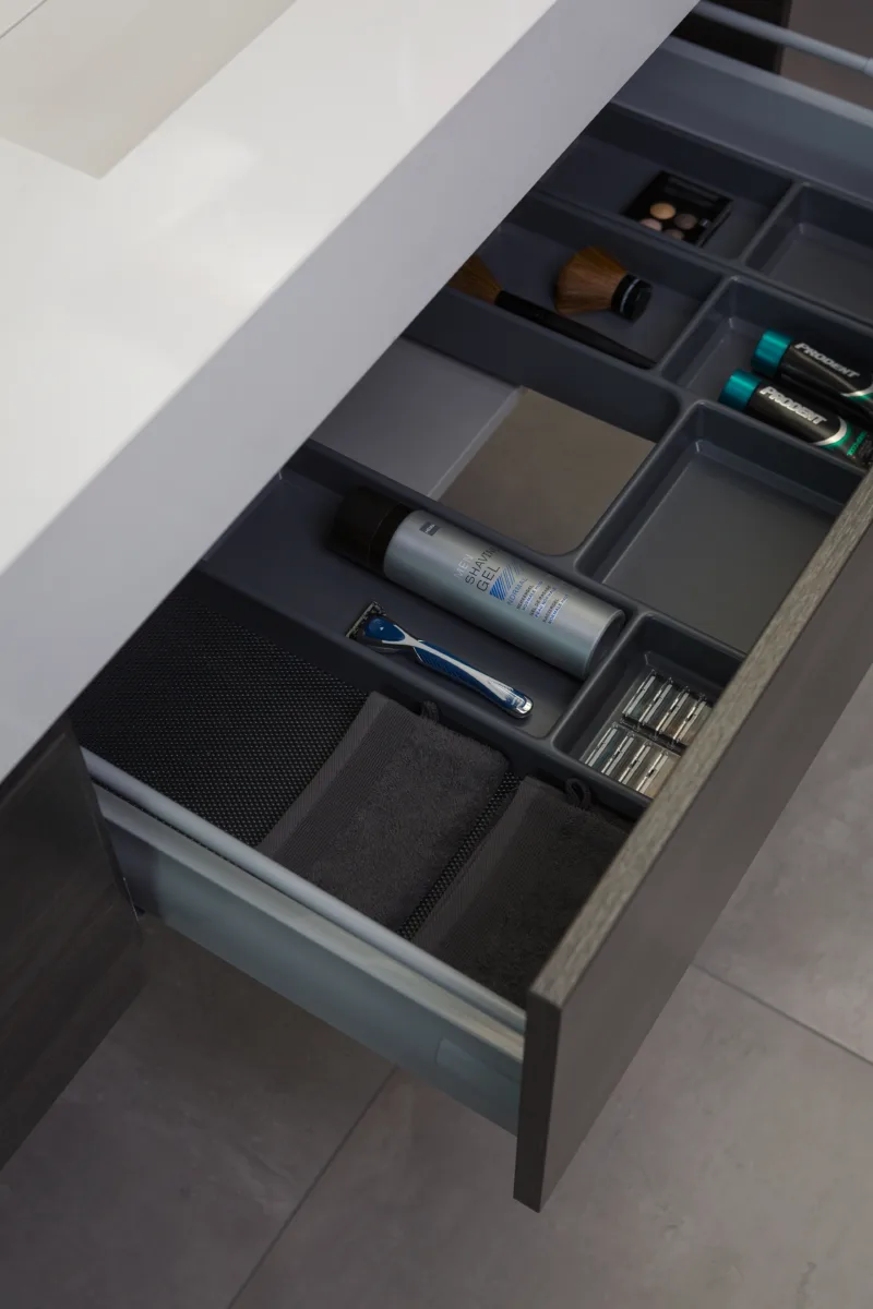 Badkamer robuust – betonlook stijl – Rhenen (foto 13)