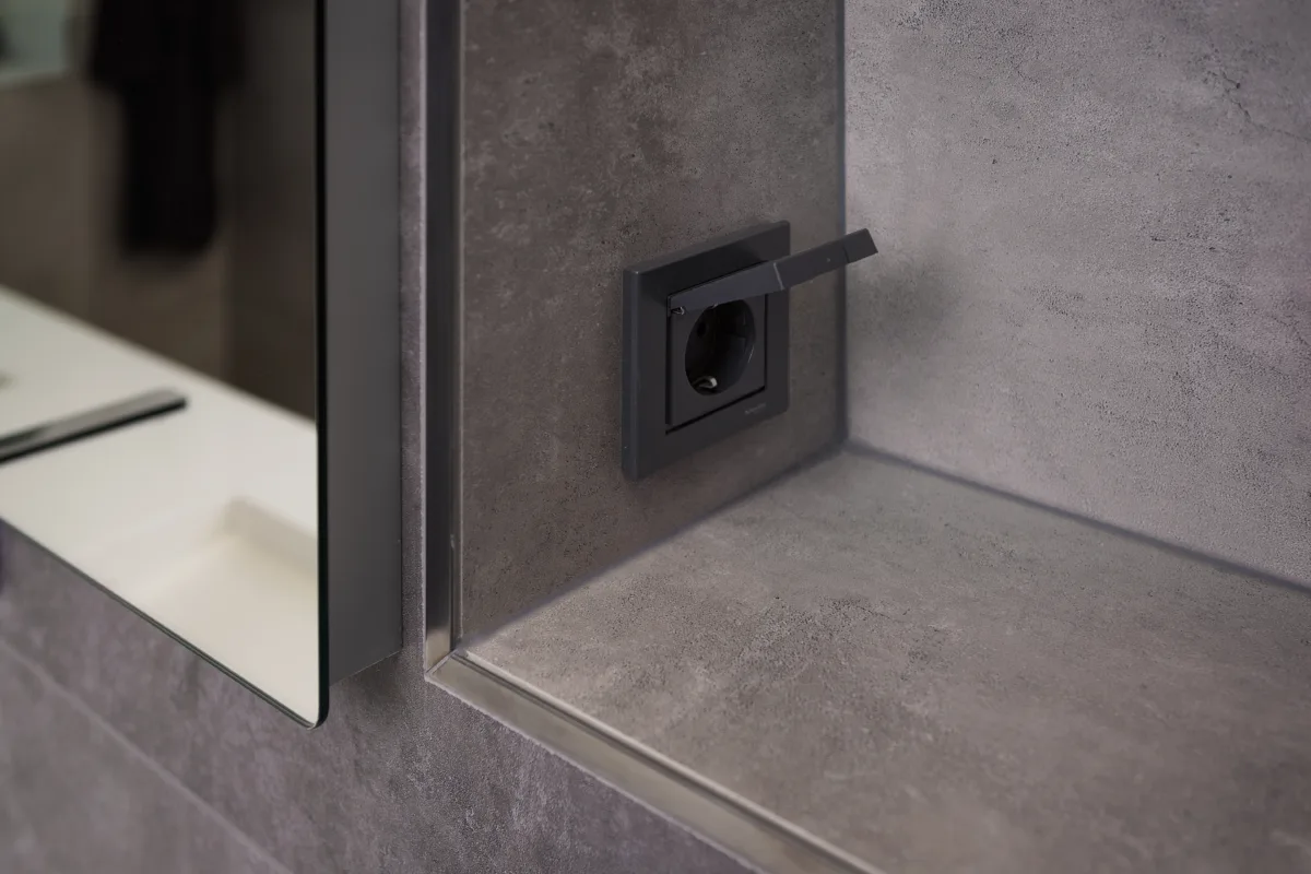 Badkamer robuust – betonlook stijl – Rhenen (foto 16)
