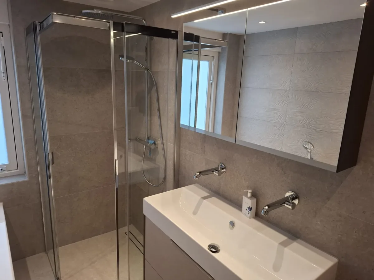 Badkamer Tiel – ton-sur-ton stijl – Tiel (foto 3)