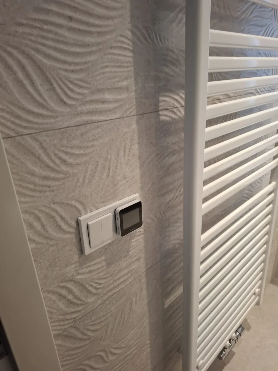 Badkamer Tiel – ton-sur-ton stijl – Tiel (foto 8)